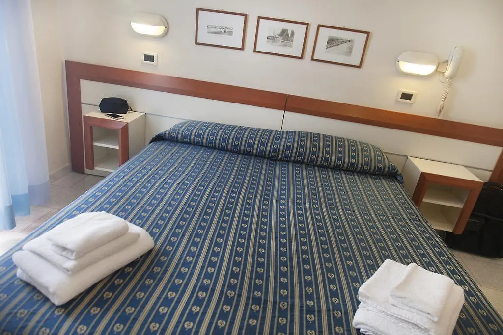 Hotel Melita Rimini 3*,  Italia
